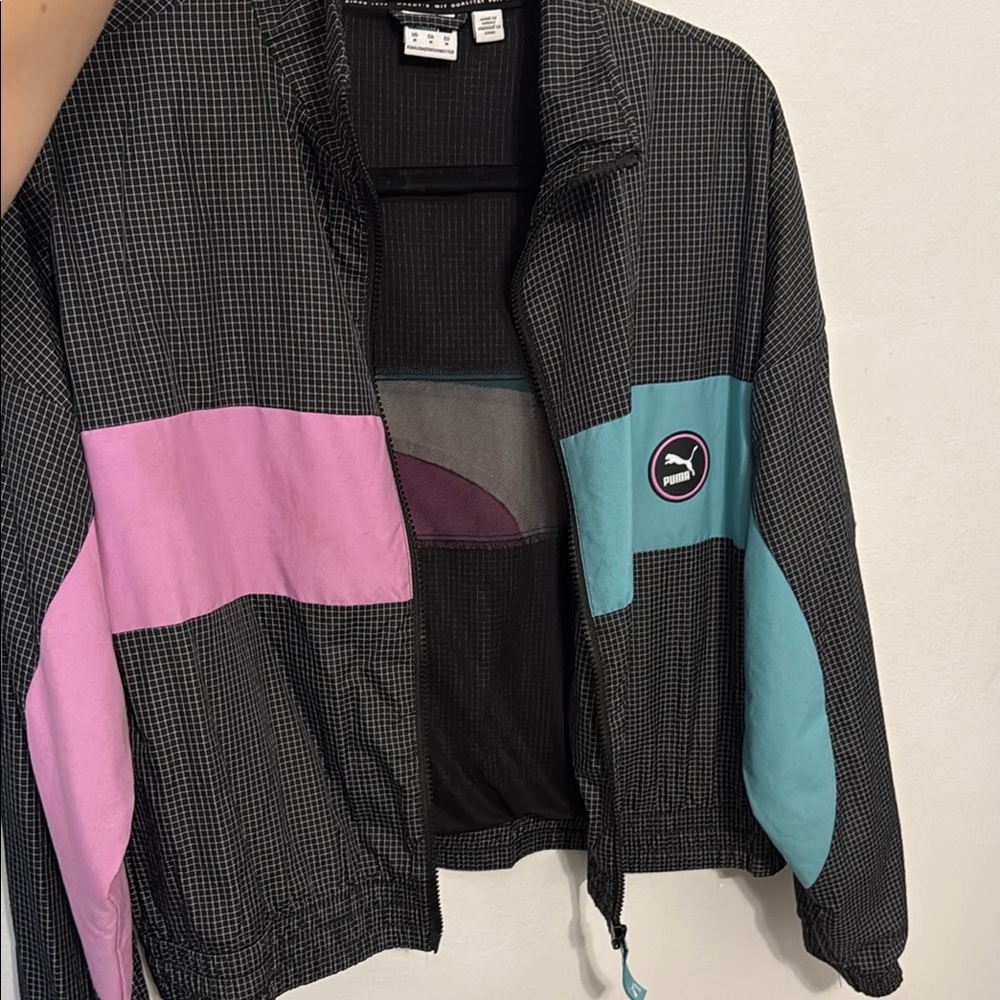 Puma Black and Pink Bomber Jacket with Retro Vibe
